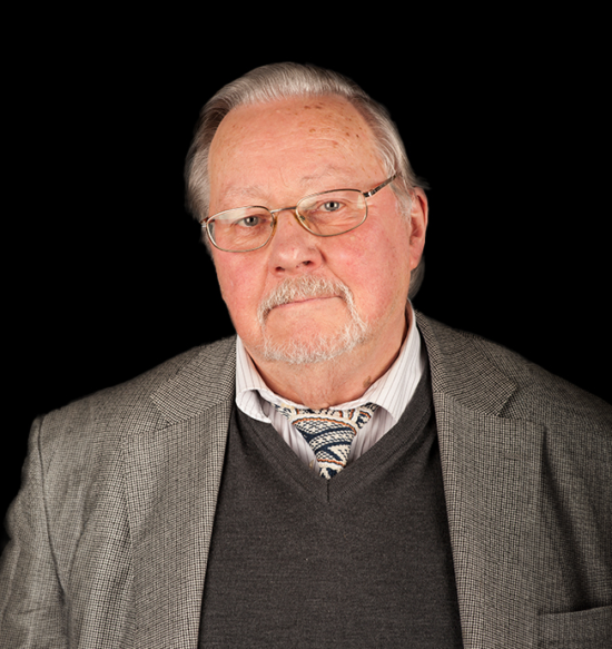 Vytautas Landsbergis headshot